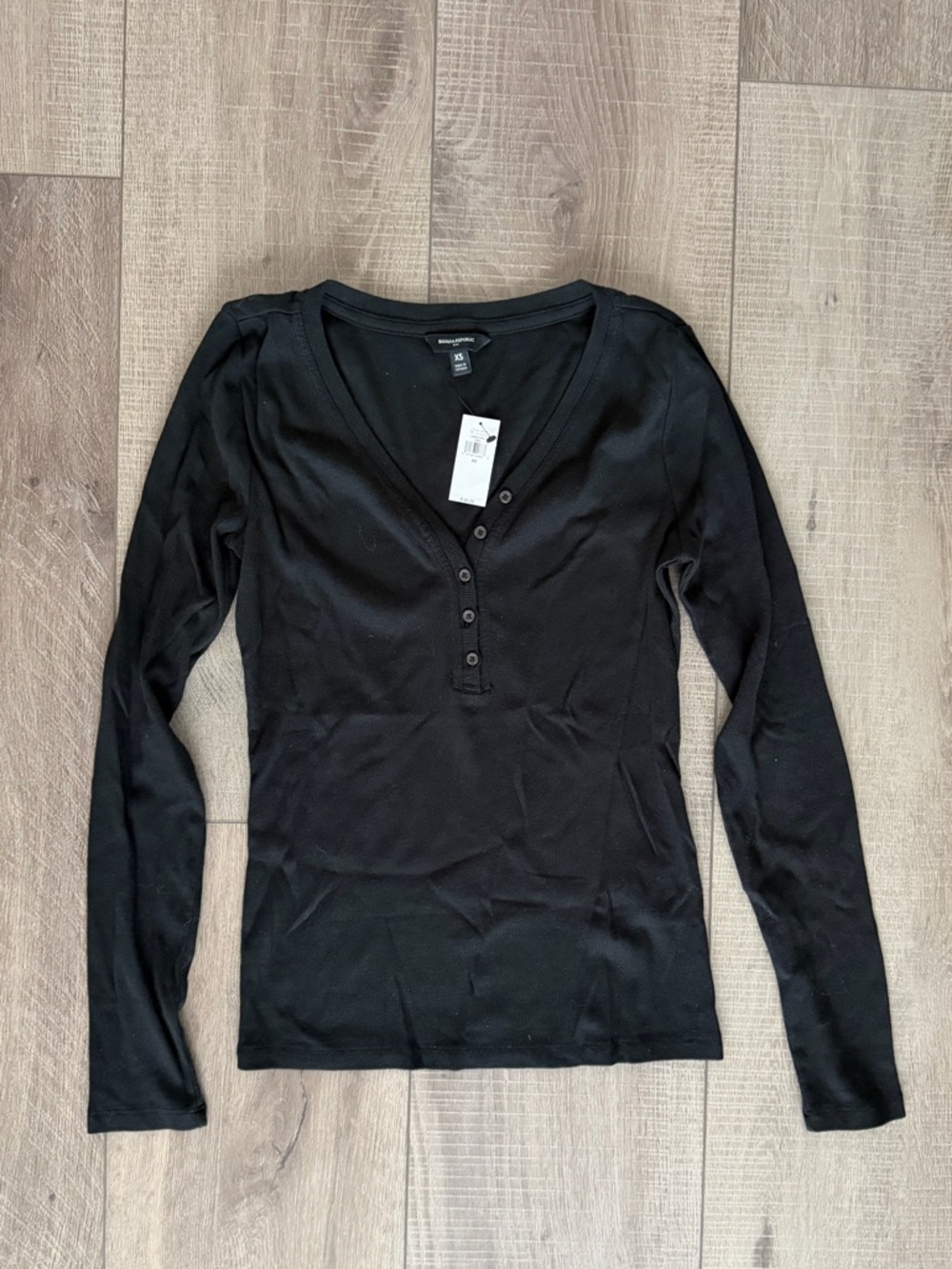 NWT Banana Republic Ribbed Henley Black XS